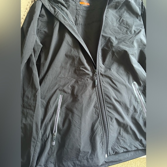 Rip Curl- Anti Series Wind/ Rain Jacket (Black)- Size Medium - Picture 3 of 8